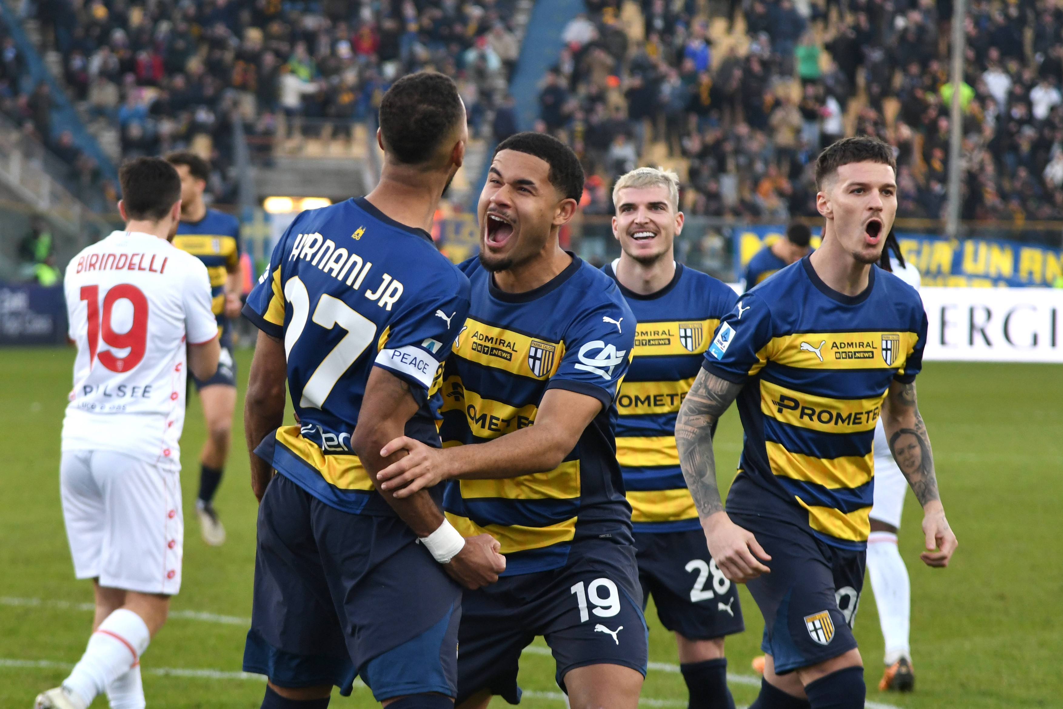 După 5 ani, e gata să plece de la Parma! Italienii au anunțat posibila destinație