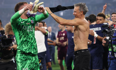 Munich, Germany, 31st May 2025. Luis Enrique coach of Paris St Germain celebrates winning the Champions League during the Paris Saint Germain vs Internazionale UEFA Champions League Final match at Munich Football Arena, Munich. Picture credit should read