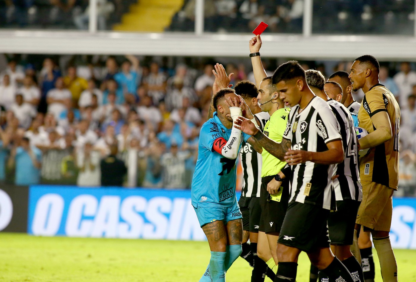 Neymar, eliminat după un gest rar întâlnit