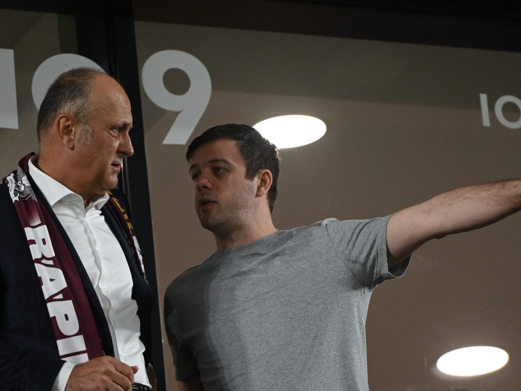 Dan Șucu a lipsit de la meciul Rapidului. ”Ar trebui să-l întrebați. Situația nu e roz!”