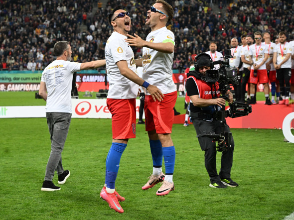 FOTBAL:FCSB-UNIVERSITATEA CRAIOVA, PLAY OFF SUPERLIGA SUPERBET (17.05.2025)