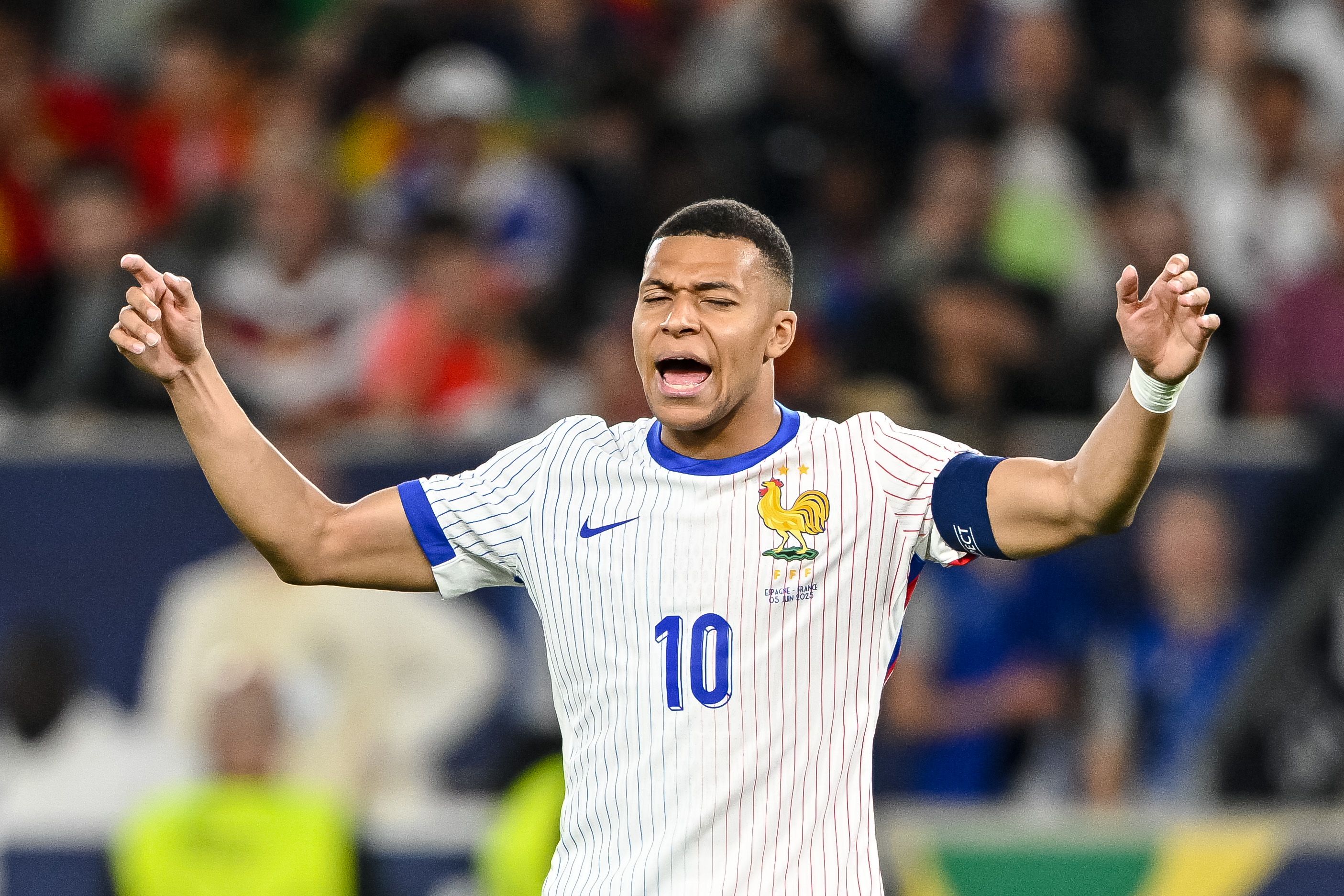 Kylian Mbappe va ajunge față în față cu Vinicius și a fost avertizat deja: ”Îl afectează? Probabil că da”