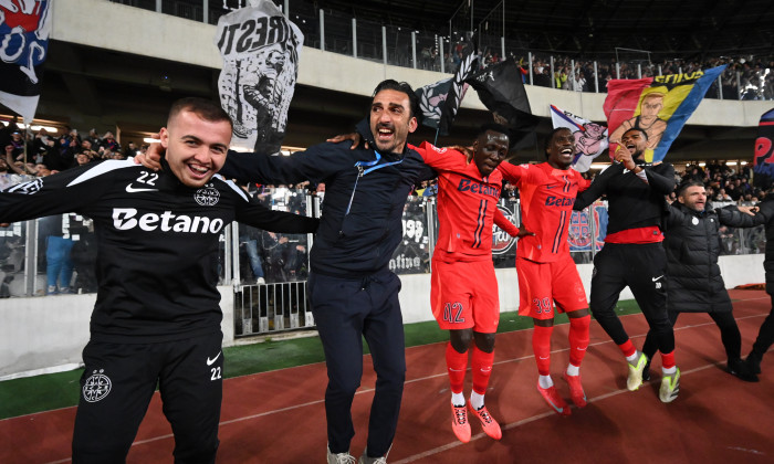 FOTBAL:UNIVERSITATEA CLUJ-FCSB, PLAY OFF SUPERLIGA SUPERBET (11.05.2025)