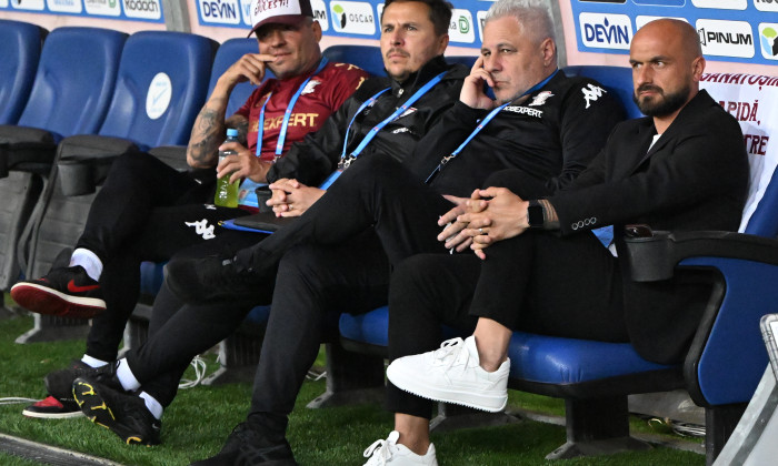 FOTBAL:UNIVERSITATEA CRAIOVA-RAPID BUCURESTI, PLAY OFF SUPERLIGA SUPERBET (2.05.2025)