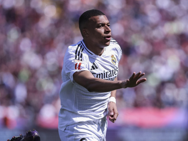 Kylian Mbappe revine!