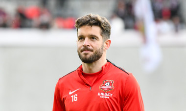 Sergiu Buș a semnat