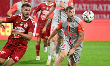 Denis Gratian Harut si IliuČ›Ä� Daniel Popa in meciul dintre Sepsi OSK Sfantu Gheorghe si FCSB, contand pentru Superliga