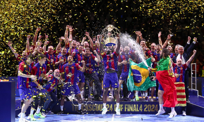 09.06.2024, xtgx, Handball, EHF Champions League Finale, Aalborg Handbold - FC Barcelona, Barca v.l. Barcelona Siegerehr