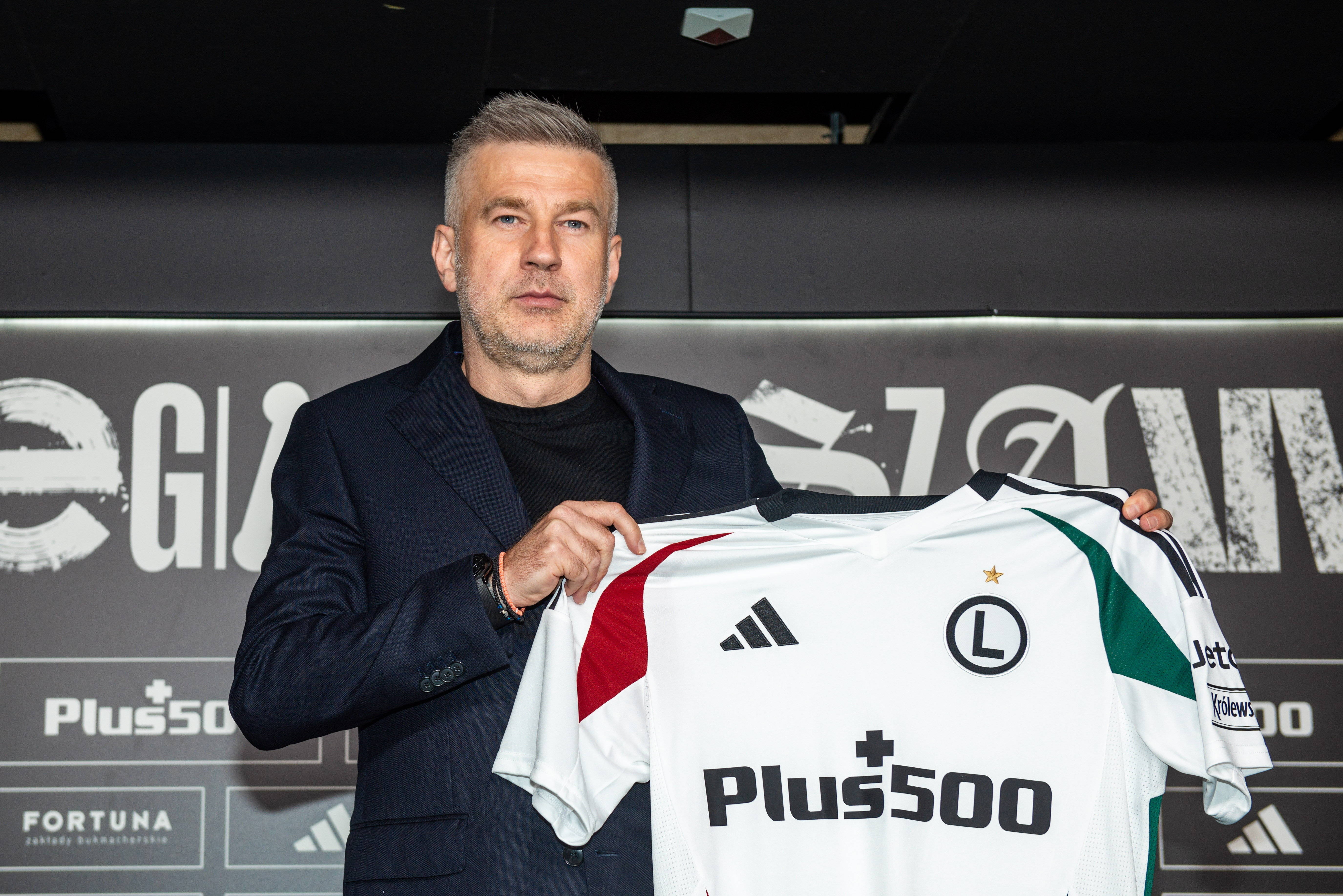 Numirea lui Edi la Legia a produs emulație la Varșovia! Detaliul remarcat la conferința de presă