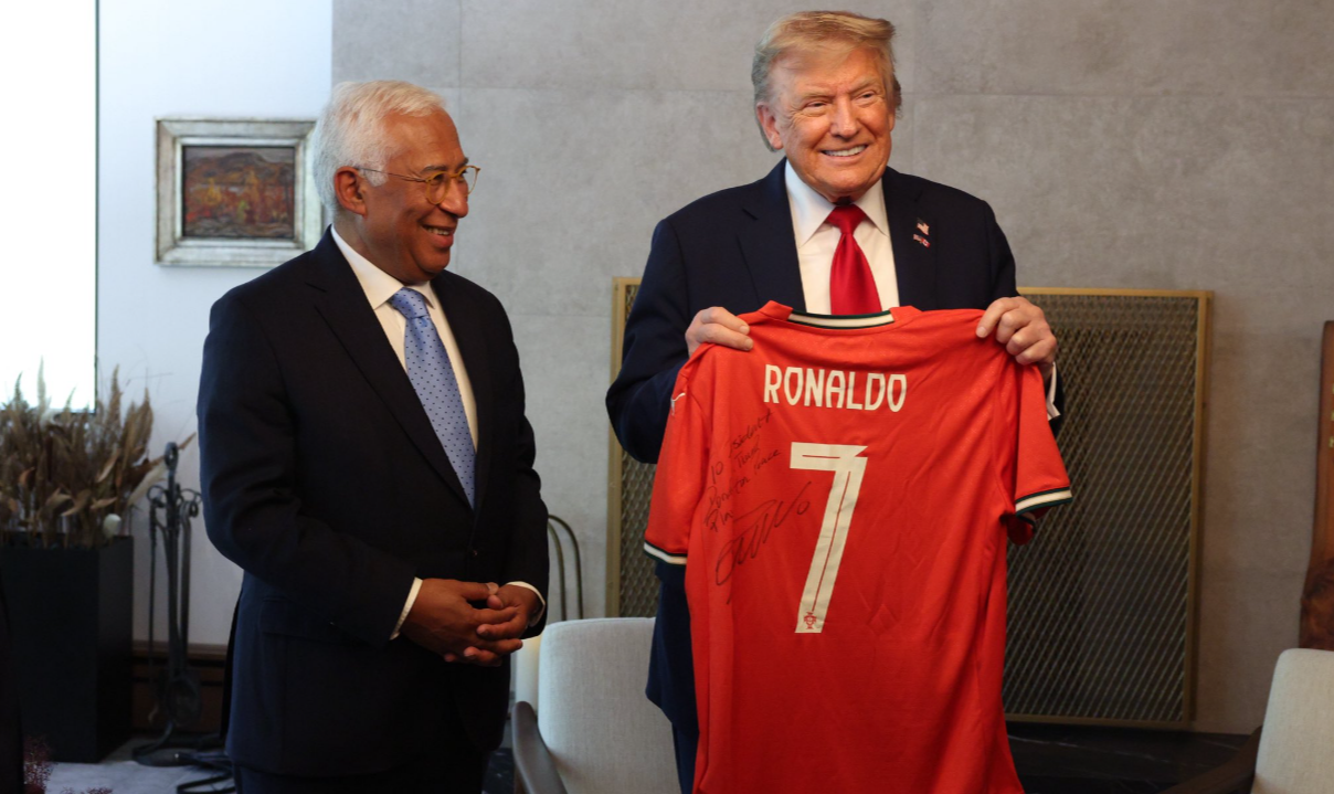 Ronaldo a avut un cadou pentru Donald Trump, după haosul din SUA. Replica președintelui a venit imediat