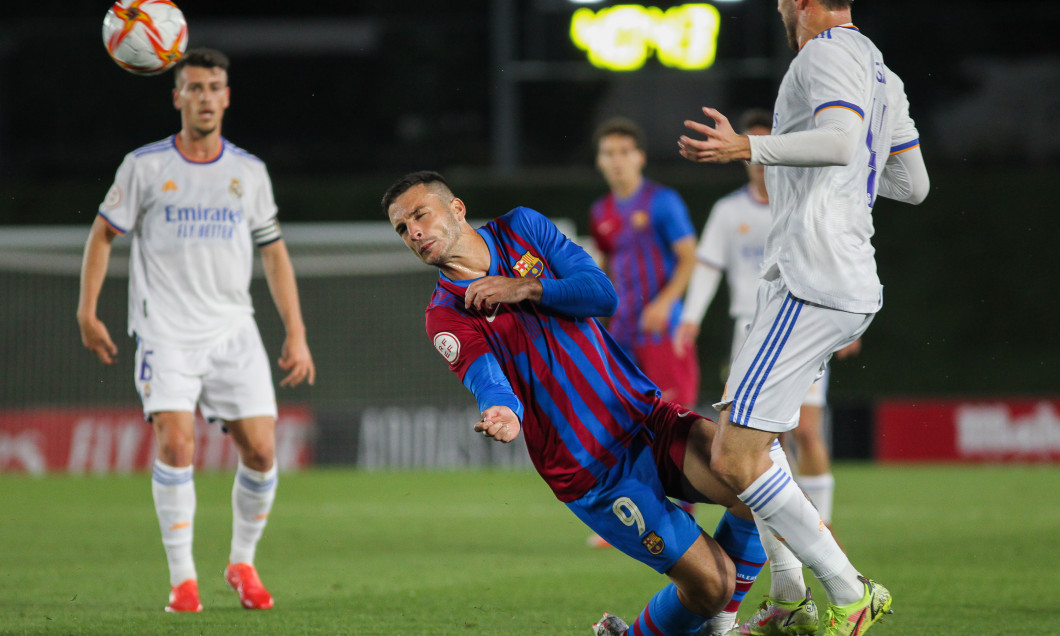 Real Madrid Castilla v FC Barcelona B - Primera RFEF