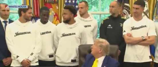 ”Oribil! Cât de jenant”: Donald Trump i-a chemat în Biroul Oval și le-a pus o singură întrebare, iar toți au amuțit