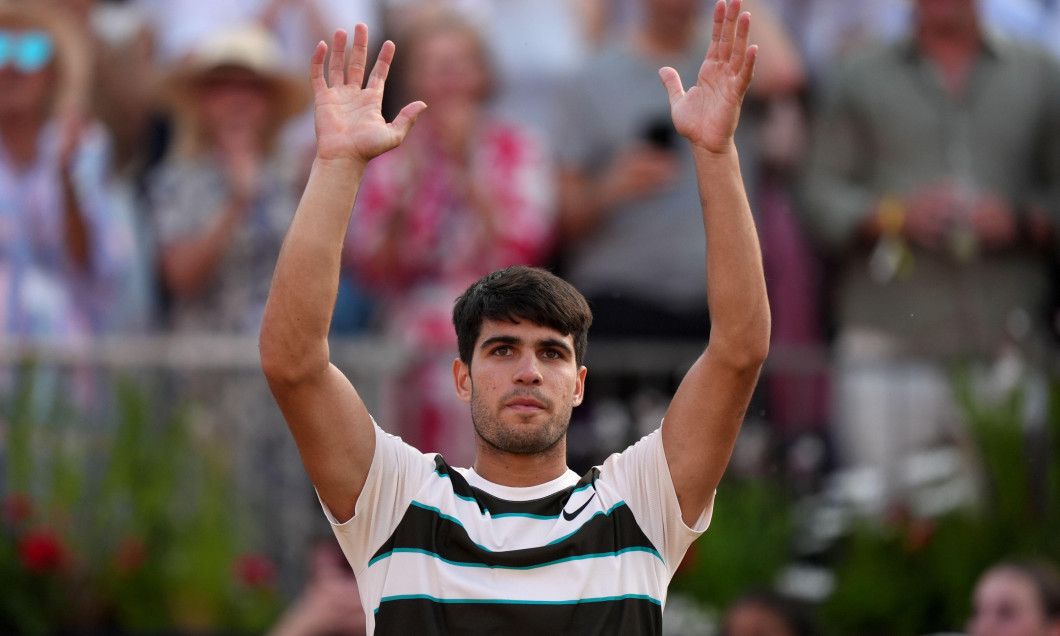 Carlos Alcaraz celebrates victory against Jaume Munar on day eleven of the HSBC Championships at The Queen's Club, London. Picture date: Thursday June 19, 2025.