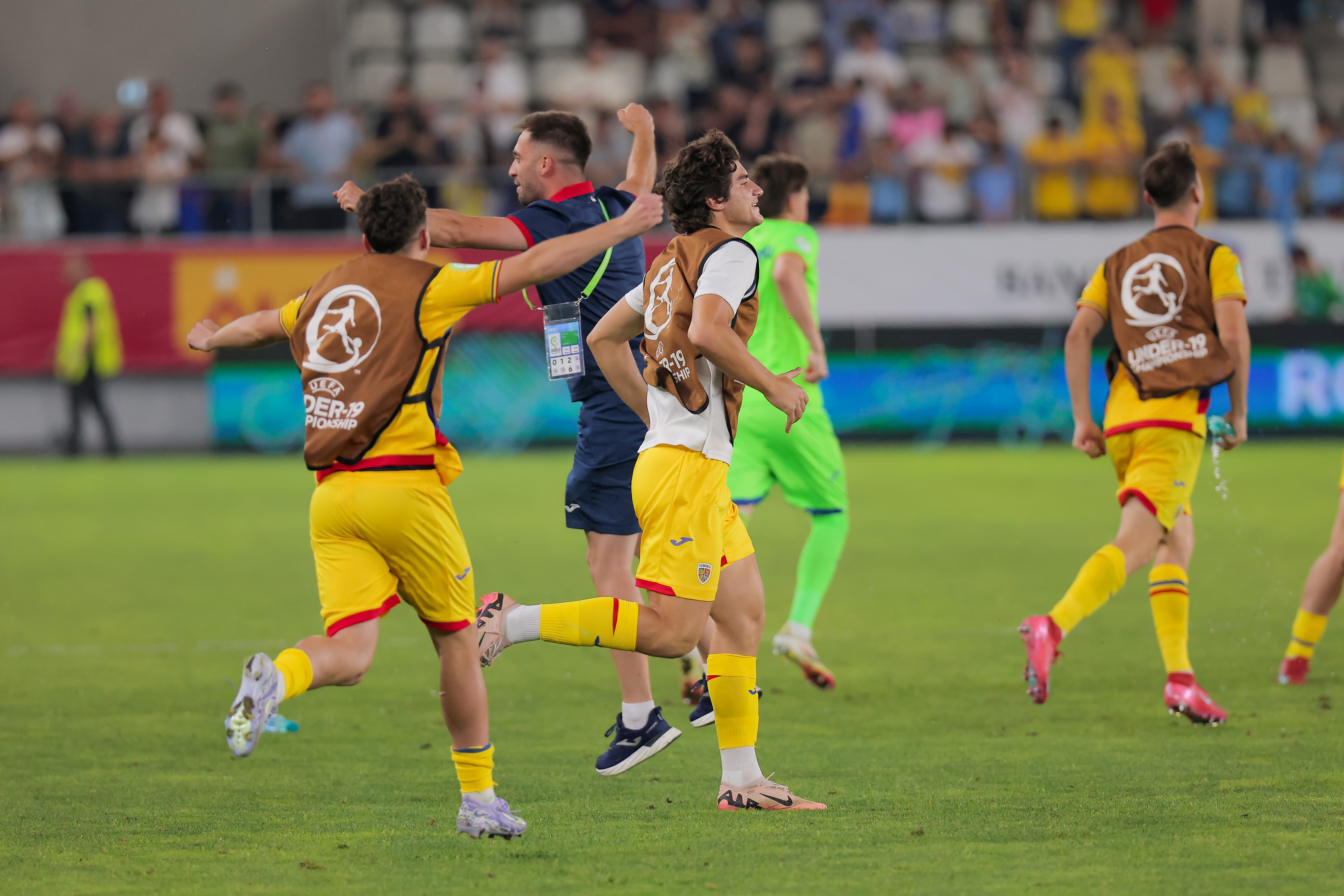 Delegare cu ”noroc” pentru România U19! Cine va conduce semifinala contra Olandei U19