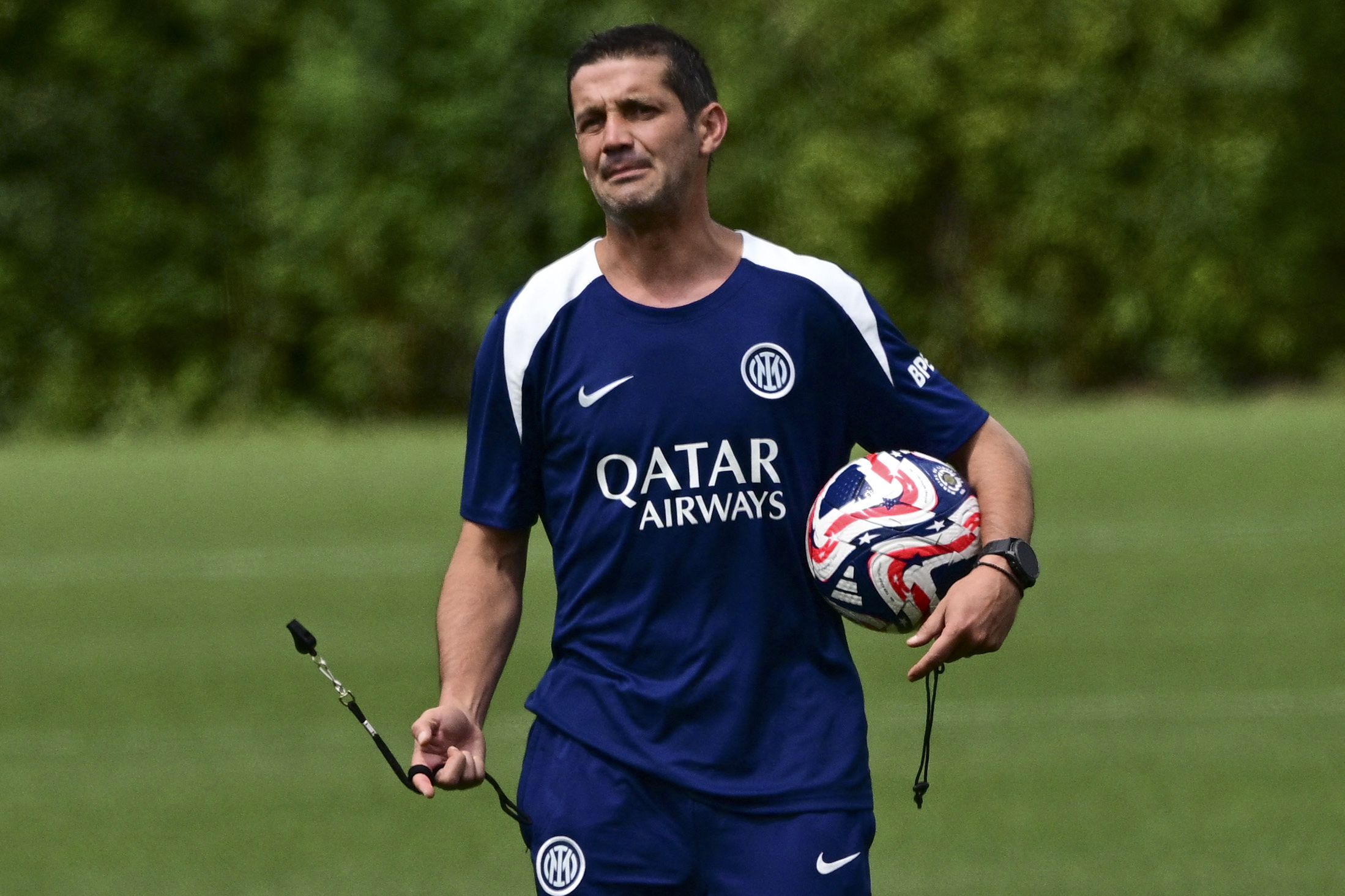 Se luptă cu granzii! Cristi Chivu vrea la Inter un jucător aflat pe lista lui PSG, Manchester City și Liverpool