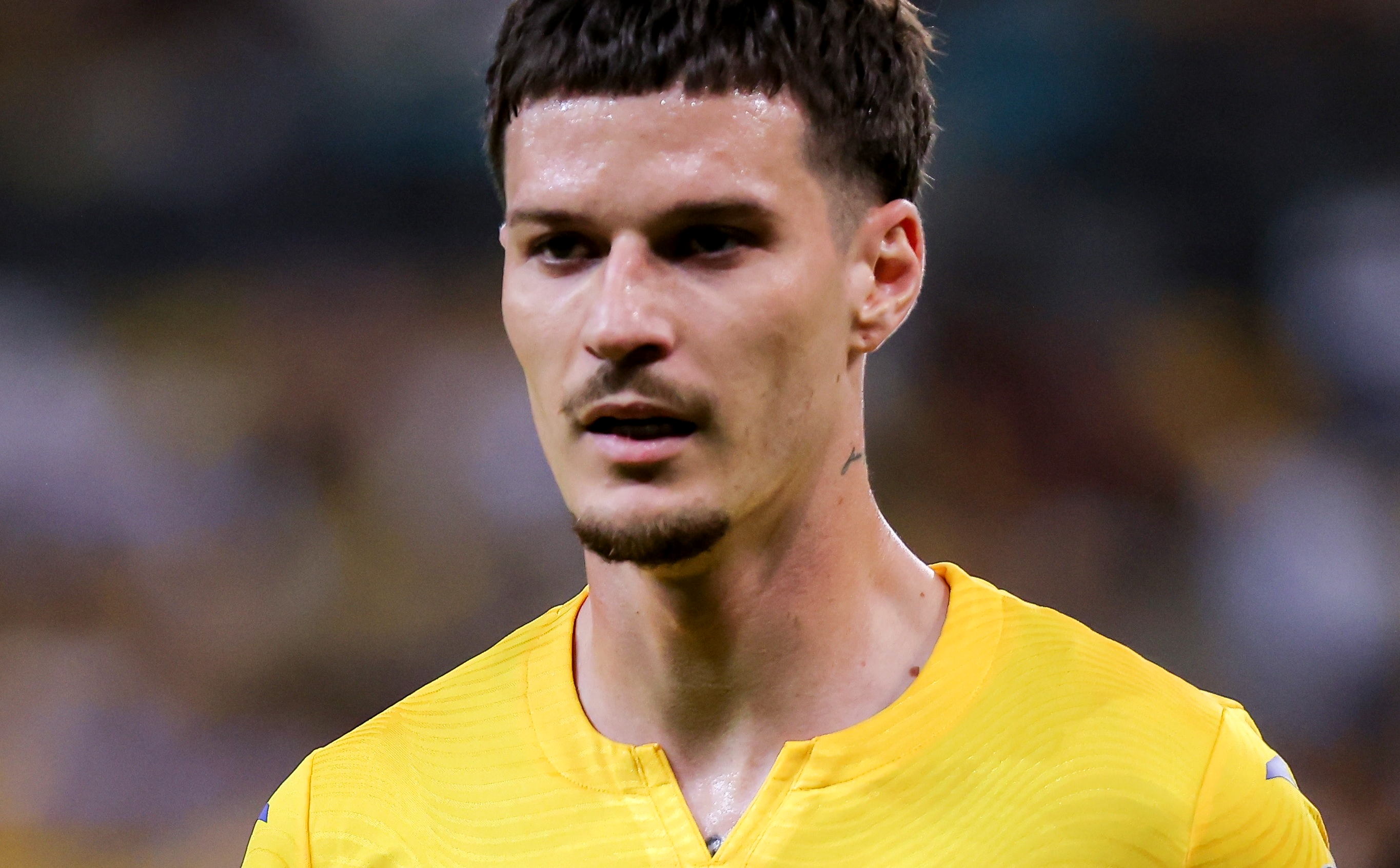 Adio, Dennis Man! Italienii au aflat motivul pentru care Parma a decis să îl vândă