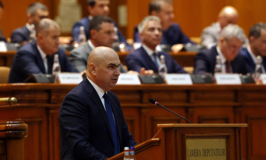 ROMANIA BUCHAREST NEW GOVERNMENT INVESTITURE VOTE
