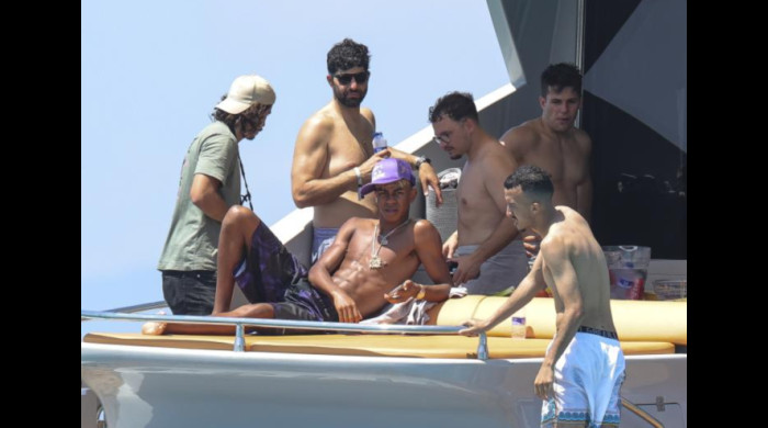 Lamine Yamal, petrecere pe yacht în Ibiza / foto: captură X @BarcaUniversal
