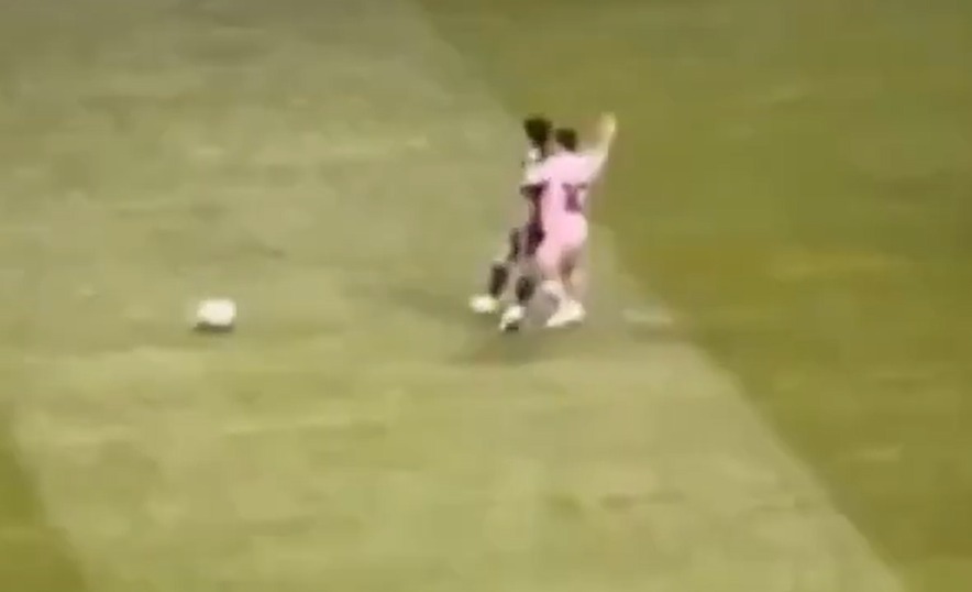 Umilit, Messi ”a lăsat mulți fani șocați” cu gestul său