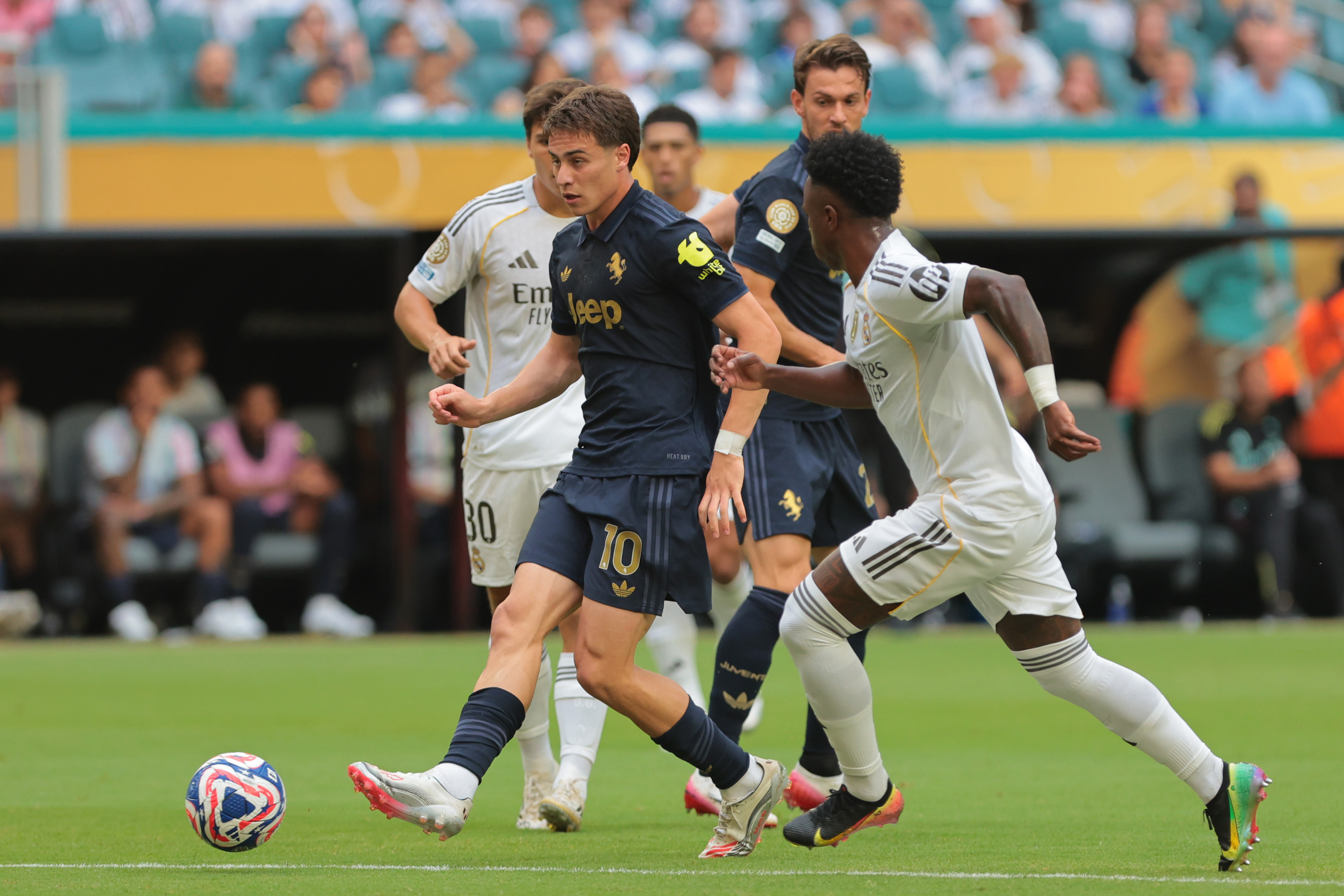 Real Madrid – Juventus 0-0, ACUM, în optimile CMC. Duel ”de foc” între ”Galactici” și ”Bătrâna Doamnă”