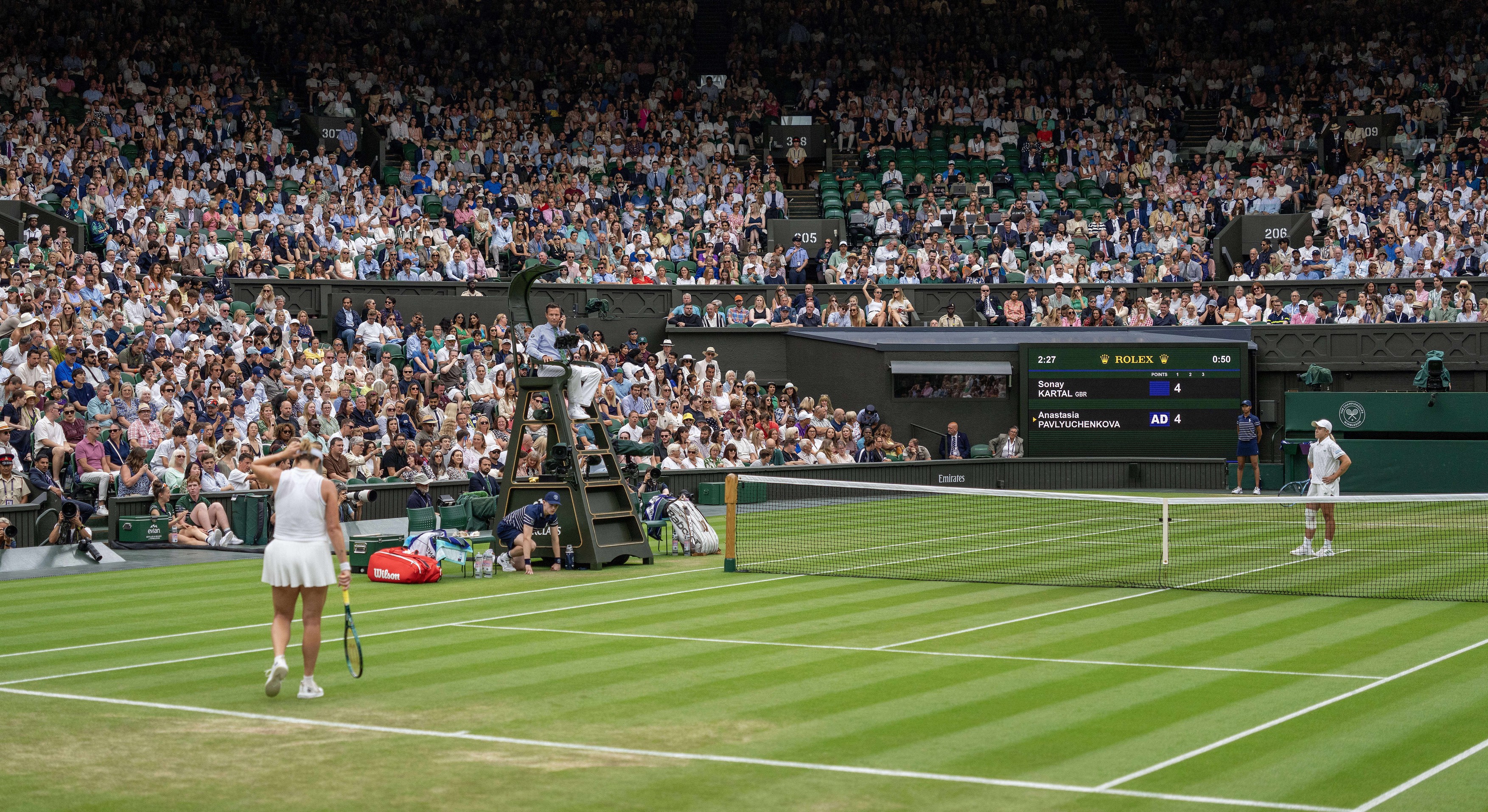 Scandal la Wimbledon! O jucătoare din TOP 50 WTA a fost ”furată” în toată regula