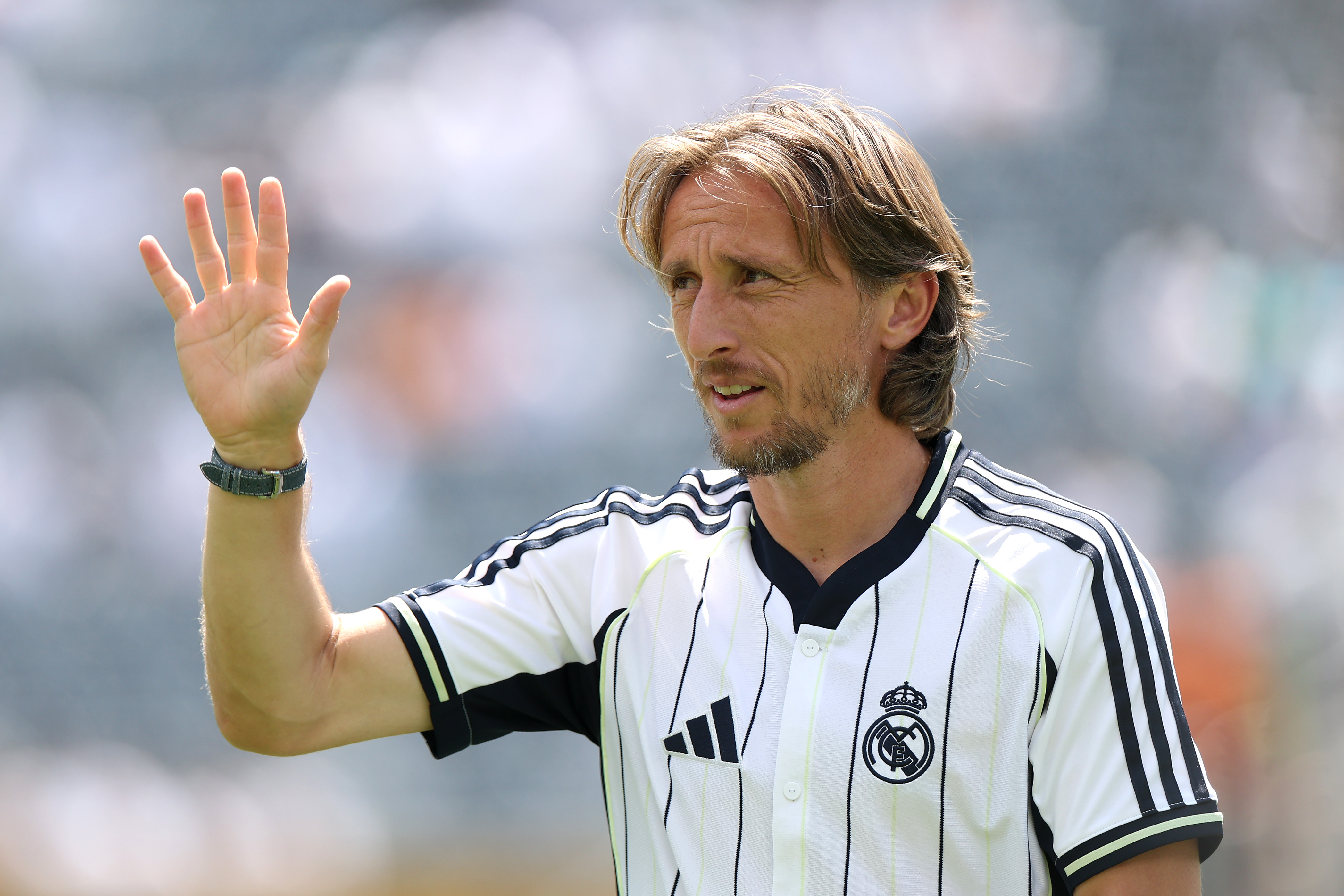 Ce surpriză: Luka Modric a bătut palma cu Real Madrid!