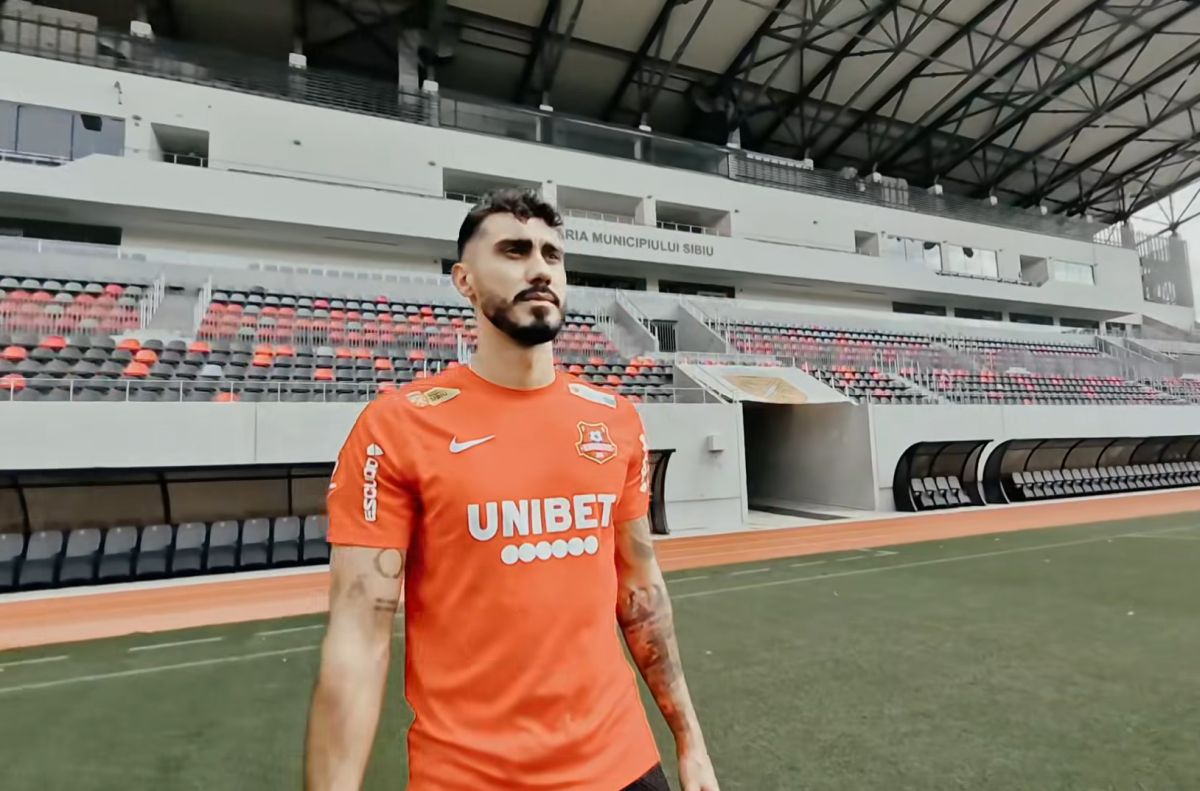 Transfer important pentru Hermannstadt! Un jucător de națională a semnat cu sibienii
