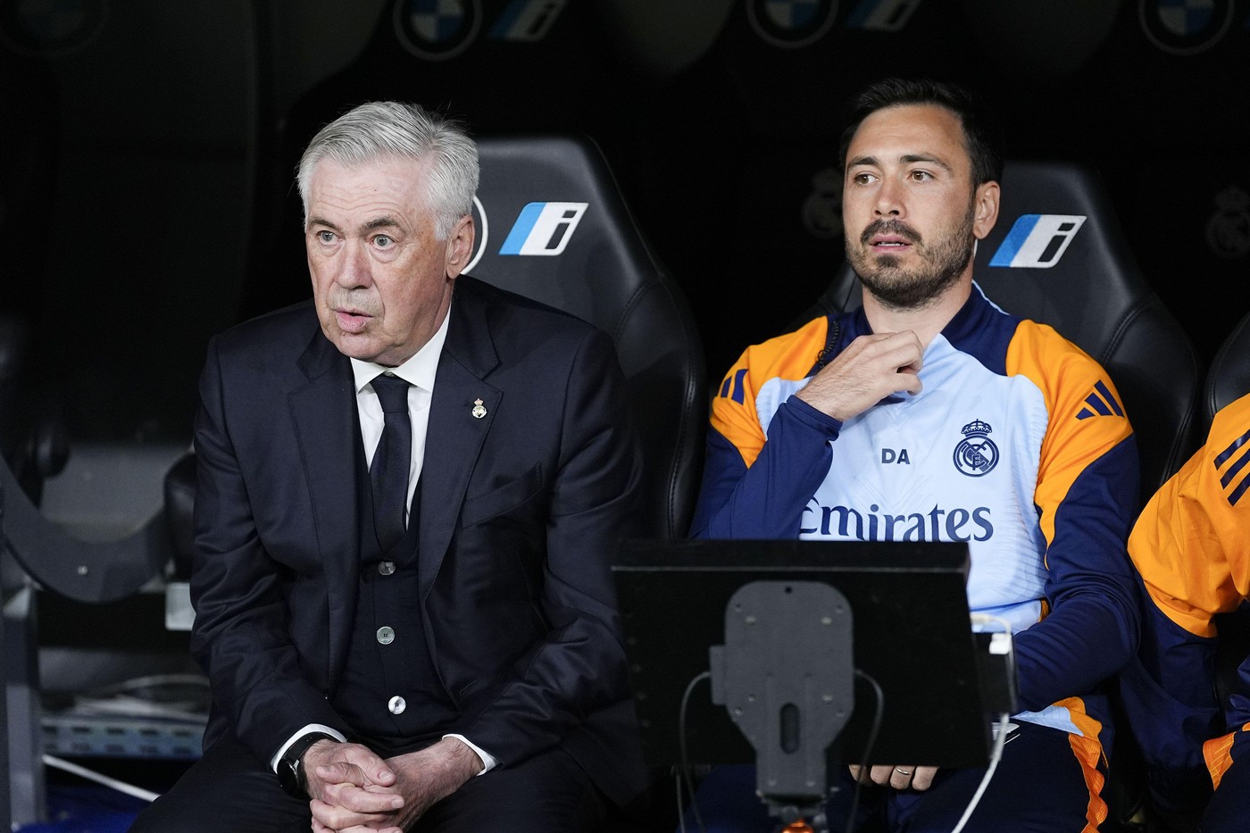 Pentru prima dată în carieră! Davide Ancelotti a plecat de lângă Carlo și e antrenor principal