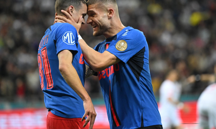 FOTBAL:FCSB-DINAMO BUCURESTI, PLAY OFF SUPERLIGA SUPERBET (5.05.2025)