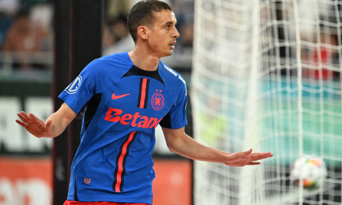 FOTBAL:FCSB-DINAMO BUCURESTI, PLAY OFF SUPERLIGA SUPERBET (5.05.2025)