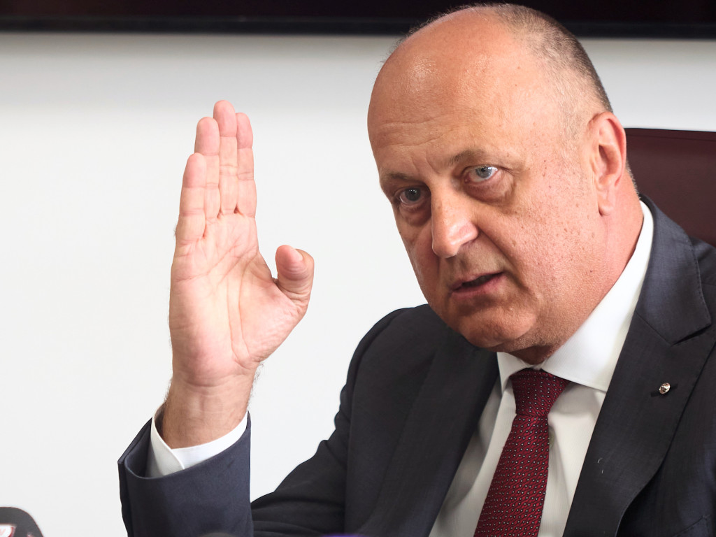 A luat decizia și e cât se poate de clară! Dan Șucu își freacă palmele: 20 de milioane de euro