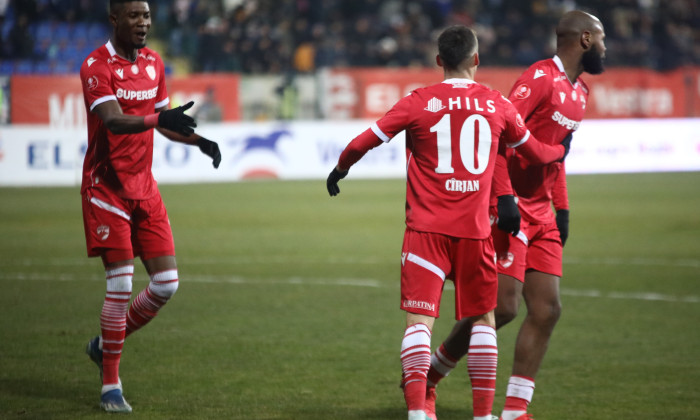 FOTBAL: FC BOTOSANI - DINAMO BUCURESTI, SUPERLIGA SUPERBET (07.02.2025)