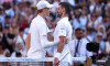 Novak Djokovic (SRB) gratuliert dem Sieger, Jannik Sinner (ITA), Herren Einzel, Gentlemen's SinglesTennis - Wimbledon 2025 - London - Grand Slam ITF / ATP / WTA - AELTC - Great Britain - 2025