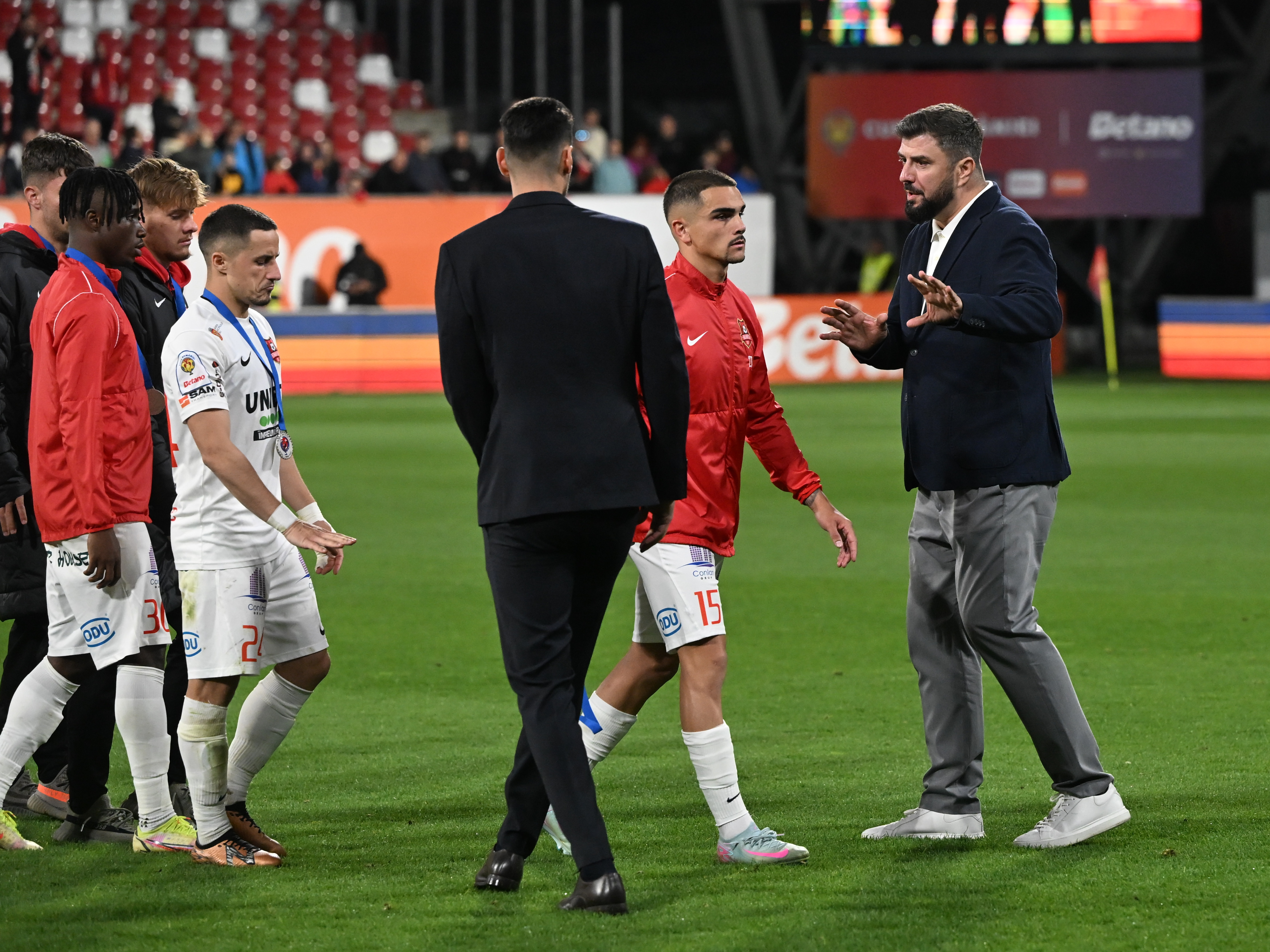 Acord total! Azi pleacă la Budapesta și semnează: Hermannstadt dă lovitura cu fotbalistul adus gratis acum 1 an