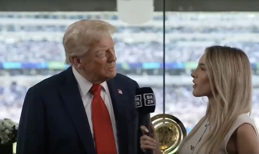 Sportiva exclusă din competiție cu 15 minute înainte de start. Donald Trump se află în spatele deciziei