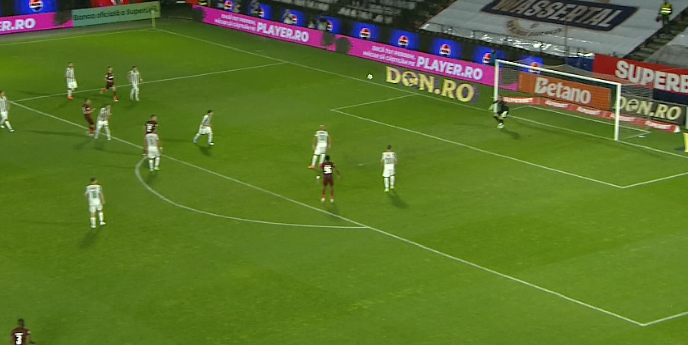 CFR Cluj - Paksi 1-0, ACUM, pe Digi Sport 1. Hindrich a apărat un penalty!
