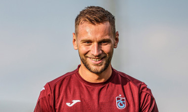 518397841_1322431315904667_4089708649203371514_n