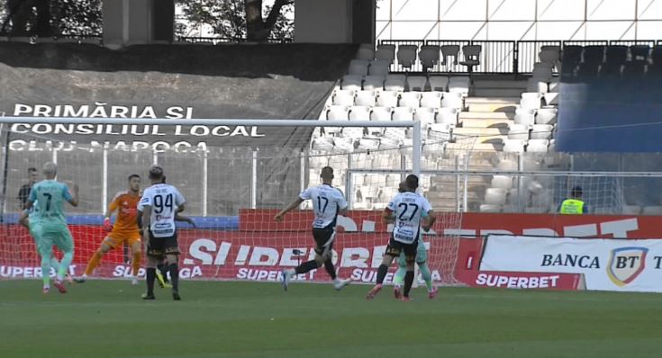 ”U” Cluj - UTA Arad 0-1, ACUM, pe Digi Sport 1. Zsori a deschis scorul!