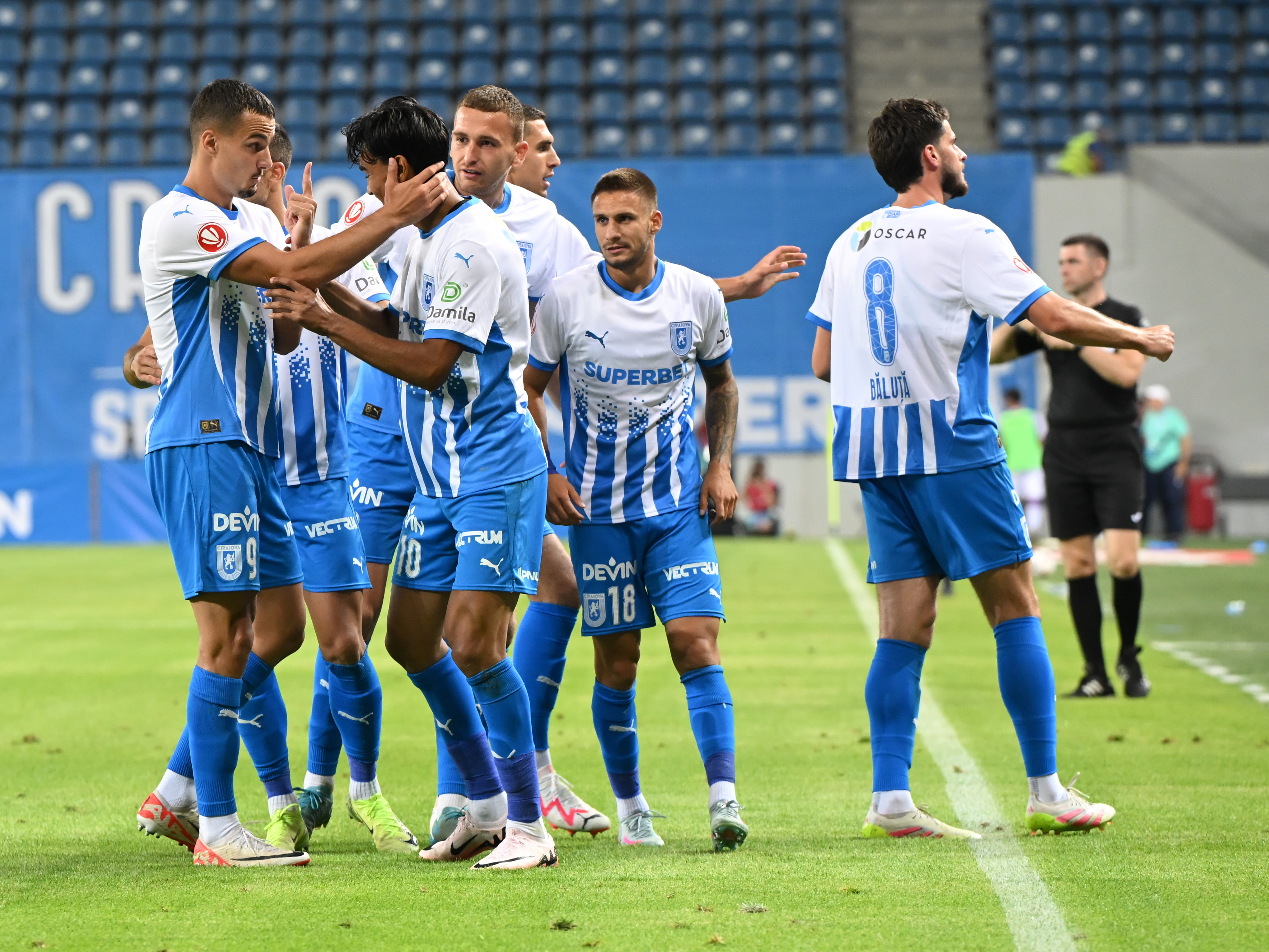 Centrali din Ucraina și Kazahstan vor conduce dubla Universitatea Craiova - FK Sarajevo