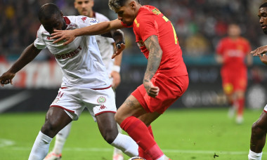 Christopher Braun si Florinel Teodor Coman in meciul de fotbal dintre FCSB si Rapid Bucuresti, din cadrul Superligii Sup