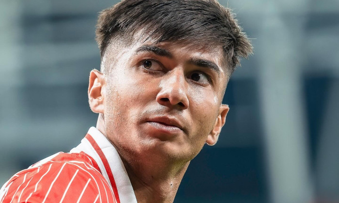 musi_alex_1753191478_3682359475880216710_5328548456