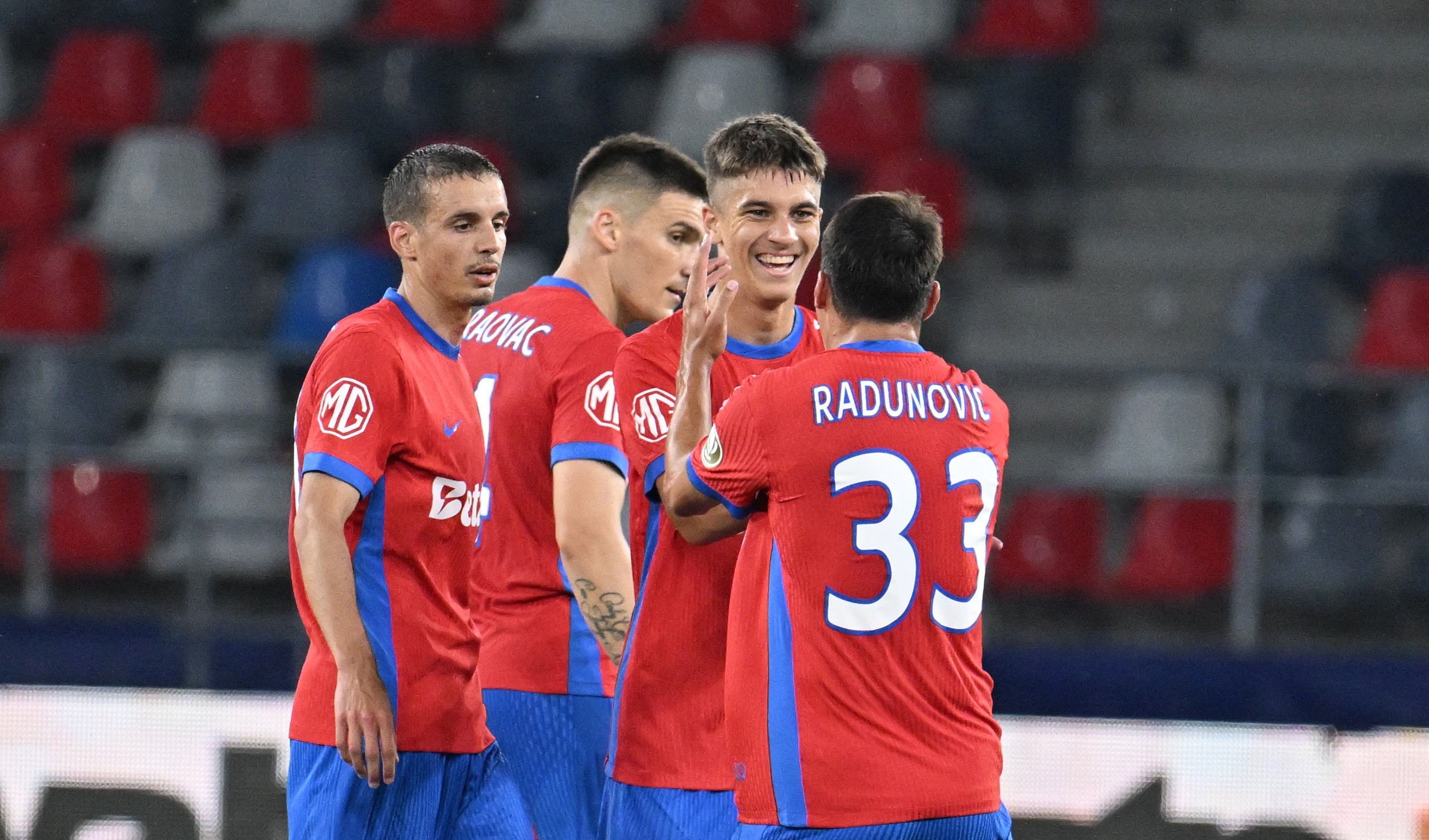 Antrenorul român care a fost eliminat de Shkendija în 2020 nu are dubii: ”FCSB e net superioară”