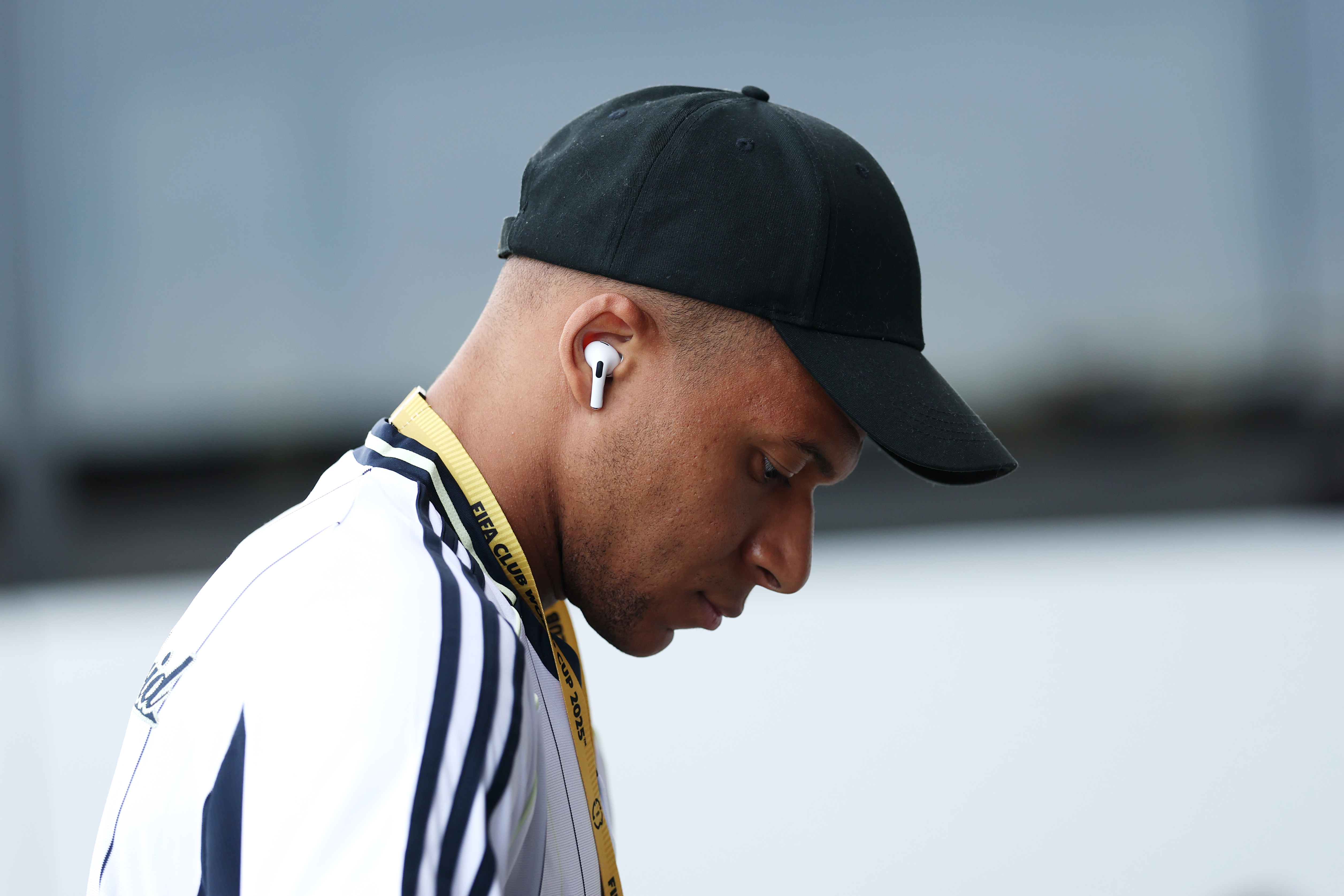 Ce lovitură: Real Madrid i-a cerut lui Kylian Mbappe să se opereze! Francezul nici n-a stat pe gânduri