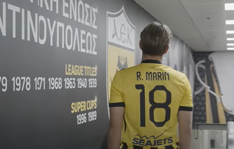 Răzvan Marin a debutat la AEK Atena în meciul în care grecii s-au calificat în turul 3 din Conference League