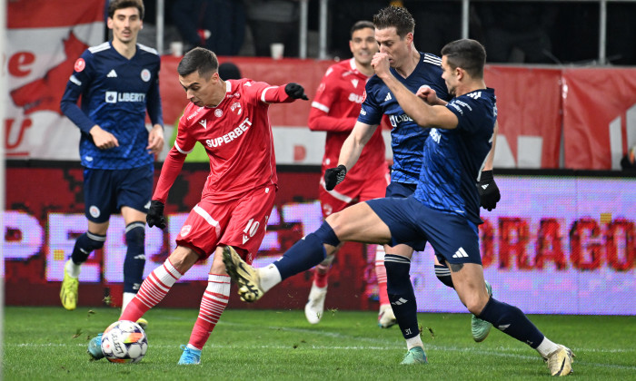 FOTBAL:DINAMO BUCURESTI-OTELUL GALATI, SUPERLIGA SUPERBET (4.02.2025)