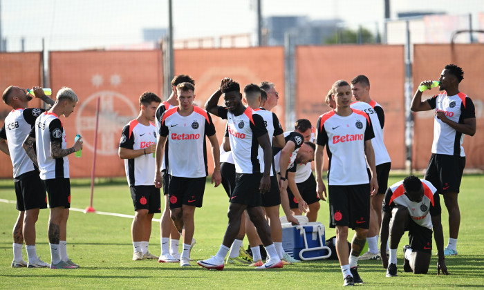 FOTBAL:ANTRENAMENT FCSB MECI KF SHKENDIJA, PRELIMINARIILE LIGII CAMPIONILOR (29.07.2025)