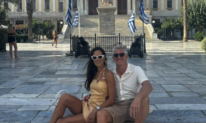 Cel mai tare cuplu din sport” e istorie! Răsturnare de situație: l-au  ”prins” pe plajă cu noua iubită!