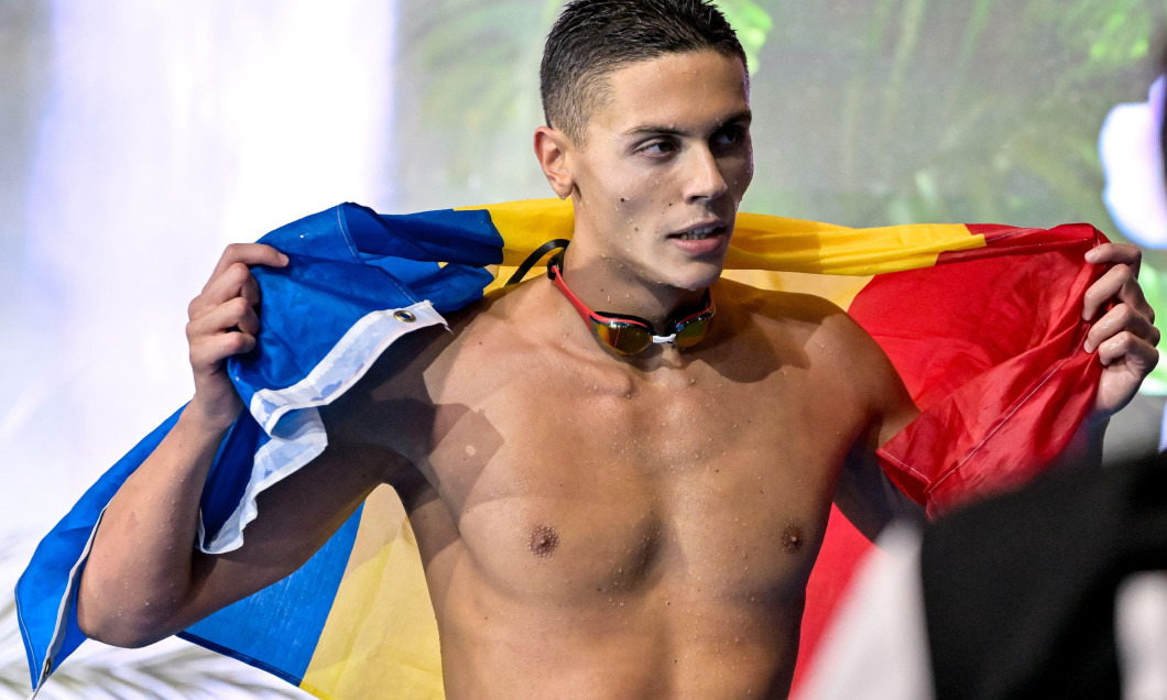 Singapore, Singapore. 29th July, 2025. David Popovici of Romania reacts after winning the gold medal in the swimming 200m Freestyle Men Final during the 22nd World Aquatics Championships at the WAC Arena in Singapore (Singapore), July 29, 2025. Credit: In