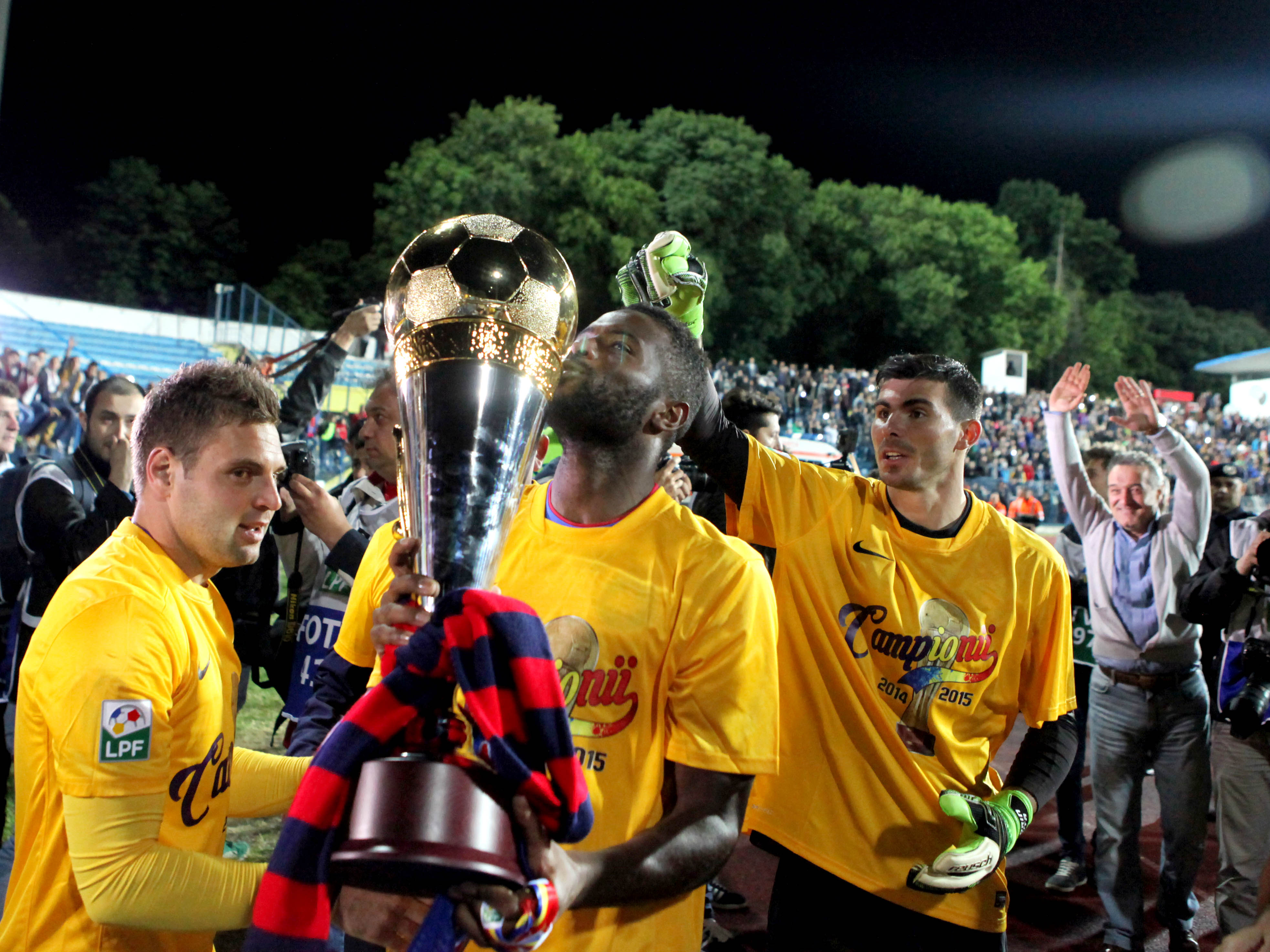 Fostul căpitan al FCSB-ului s-a retras la 37 de ani: "Nu e un adio, ci un pe curând"