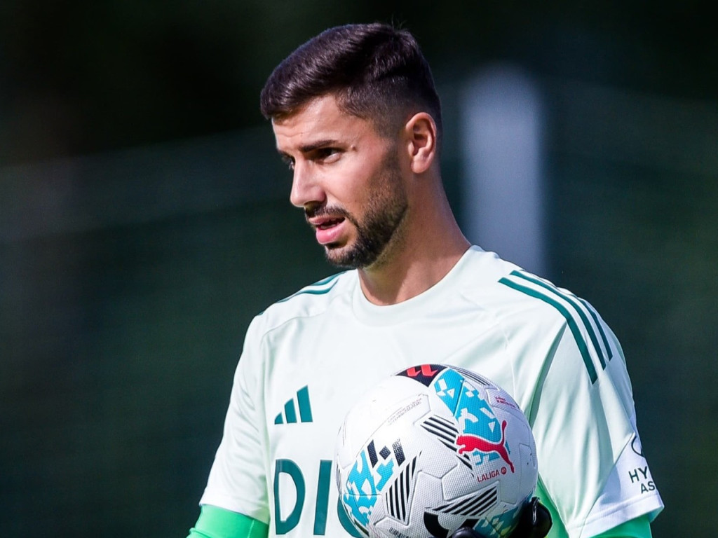 Ce urmează pentru Horațiu Moldovan la Oviedo, după ce a luat 4 goluri de la o echipă de Liga 3